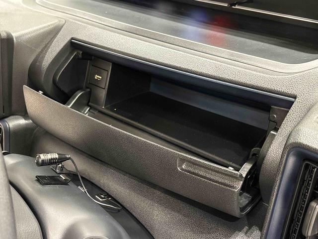 タントＸ　　ナビ　ＥＴＣ　バックカメラ　左側パワースライドＬＥＤオートライト　パワースライドドアウェルカムオープン機能　電動格納式ドアミラー　助手席ロングスライド　助手席イージークローザー　　セキュリティアラーム　キーフリーシステム（広島県）の中古車