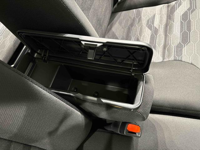 タントファンクロスターボ カーナビ バックカメラ付きLEDオートライト パワースライドドアウェルカムオープン機能 電動格納式ドアミラー 助手席ロングスライド 助手席イージークローザー セキュリティアラーム キーフリーシステム(広島県)の中古車