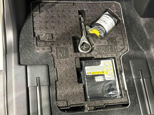 タントファンクロスターボ カーナビ バックカメラ付きLEDオートライト パワースライドドアウェルカムオープン機能 電動格納式ドアミラー 助手席ロングスライド 助手席イージークローザー セキュリティアラーム キーフリーシステム(広島県)の中古車