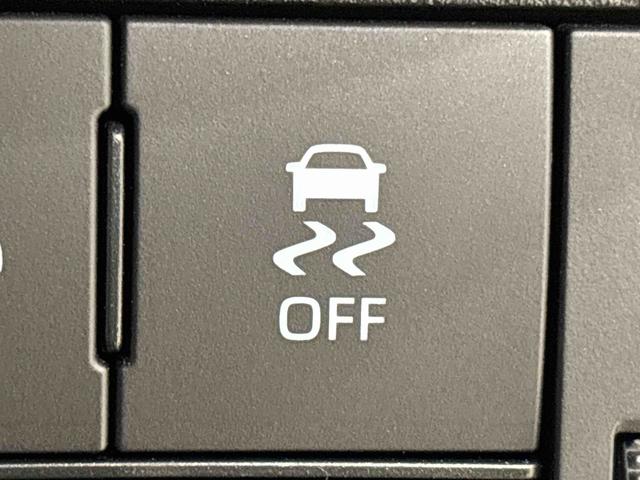 ハイゼットカーゴＤＸ　４ＷＤ　ＡＭ／ＦＭラジオ　キーレスエントリー標準装備マニュアルエアコン　アイドリングストップ機能　リヤヒーター　引き上げ式サイドブレーキ　ハロゲンヘッドライト　スペアタイヤ　スマートアシスト付き（広島県）の中古車