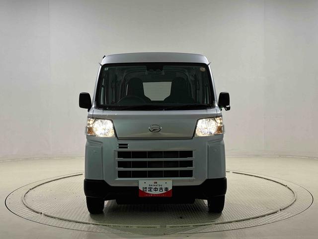 ハイゼットカーゴＤＸ　４ＷＤ　ＡＭ／ＦＭラジオ　キーレスエントリー標準装備マニュアルエアコン　アイドリングストップ機能　リヤヒーター　引き上げ式サイドブレーキ　ハロゲンヘッドライト　スペアタイヤ　スマートアシスト付き（広島県）の中古車