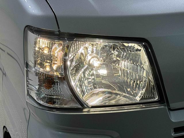 ハイゼットカーゴＤＸ　４ＷＤ　ＡＭ／ＦＭラジオ　キーレスエントリー標準装備マニュアルエアコン　アイドリングストップ機能　リヤヒーター　引き上げ式サイドブレーキ　ハロゲンヘッドライト　スペアタイヤ　スマートアシスト付き（広島県）の中古車