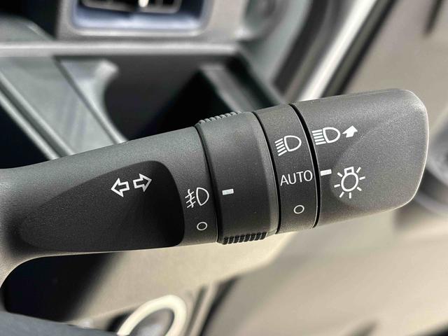 タントカスタムＲＳ　バックモニター　電動パーキングブレーキＬＥＤヘッドライト・フォグランプ　後席両側パワースライドドア　運転席・助手席シートヒーター　オートライト　サイドエアバッグ　オートエアコン　キーフリーシステム　純正１５インチアルミホイール（広島県）の中古車