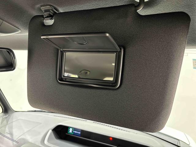 タントカスタムＲＳ　バックモニター　電動パーキングブレーキＬＥＤヘッドライト・フォグランプ　後席両側パワースライドドア　運転席・助手席シートヒーター　オートライト　サイドエアバッグ　オートエアコン　キーフリーシステム　純正１５インチアルミホイール（広島県）の中古車