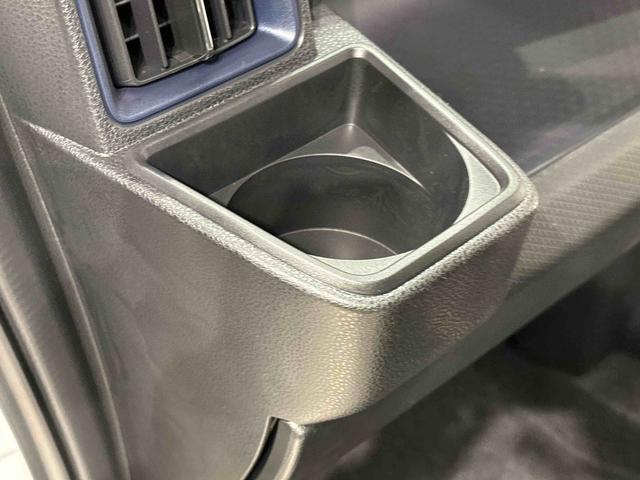 タントカスタムＲＳ　バックモニター　電動パーキングブレーキＬＥＤヘッドライト・フォグランプ　後席両側パワースライドドア　運転席・助手席シートヒーター　オートライト　サイドエアバッグ　オートエアコン　キーフリーシステム　純正１５インチアルミホイール（広島県）の中古車