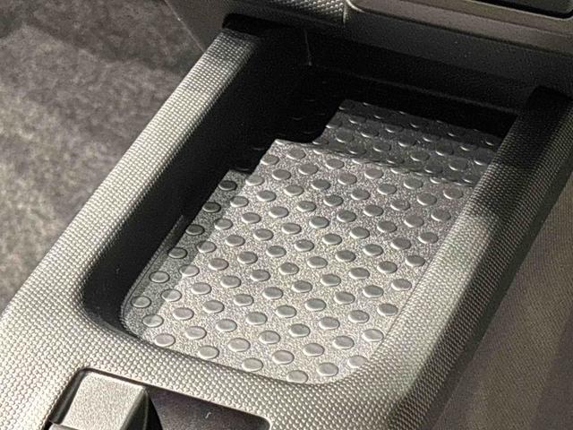 タフトＧ　ダーククロムベンチャー　バックモニター対応カメラスカイフィールトップ　クロムパック　インテリアアクセント　ＬＥＤオートハイビーム＆フォグランプ　電動パーキングブレーキ　バックカメラ　アルミホイール（広島県）の中古車