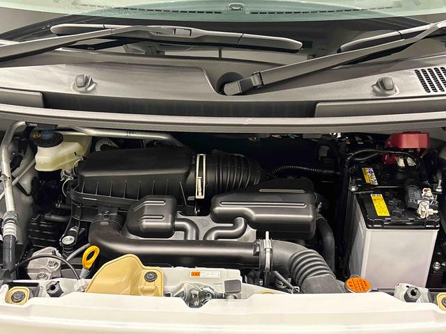 ムーヴキャンバスストライプスＧＲ７年式／メーカー保証（保証継承付）／延長保証追加／ＬＥＤオートライト・フォグランプ／電動パーキングブレーキ／プッシュボタンスタート／バックカメラ（広島県）の中古車