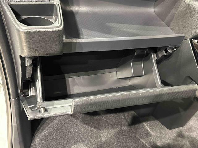 タントカスタムＲＳＬＥＤオートライト　パワースライドドアウェルカムオープン機能　電動パーキングブレーキ　運転席助手席シートヒーター　アルミホイール　キーフリーシステム　　オート電動格納式ドアミラー（広島県）の中古車