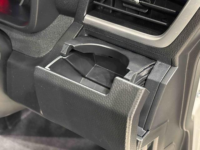 トールカスタムＧ　９インチディスプレイオーディオ　キーフリー全車速追従機能付ＡＣＣ　電動パーキングブレーキ　オートブレーキホールド機能　両側電動スライドドア　１４インチアルミホイール　本革巻ステアリングホイール（広島県）の中古車