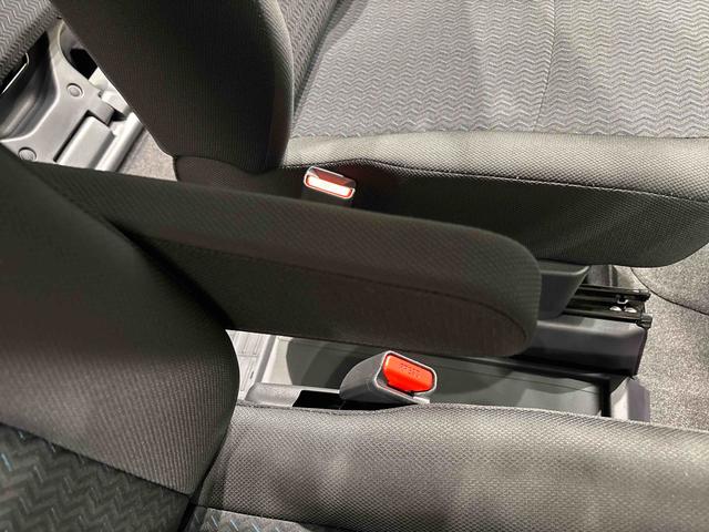 トールカスタムＧ　９インチディスプレイオーディオ　キーフリー全車速追従機能付ＡＣＣ　電動パーキングブレーキ　オートブレーキホールド機能　両側電動スライドドア　１４インチアルミホイール　本革巻ステアリングホイール（広島県）の中古車