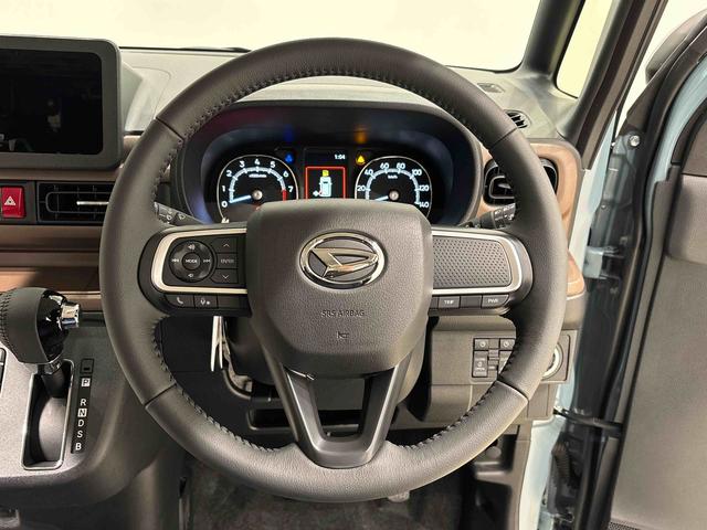 ムーヴキャンバスセオリーＧＬＥＤオートライト・フォグランプ　電動パーキングブレーキ　プッシュボタンスタート　セキュリティアラーム　バックカメラ　両側パワースライドドアウエルカムオープン機能　オート電動格納式ドアミラー（広島県）の中古車