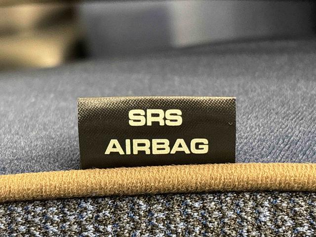 ムーヴキャンバスセオリーＧＬＥＤオートライト・フォグランプ　電動パーキングブレーキ　プッシュボタンスタート　セキュリティアラーム　バックカメラ　両側パワースライドドアウエルカムオープン機能　オート電動格納式ドアミラー（広島県）の中古車