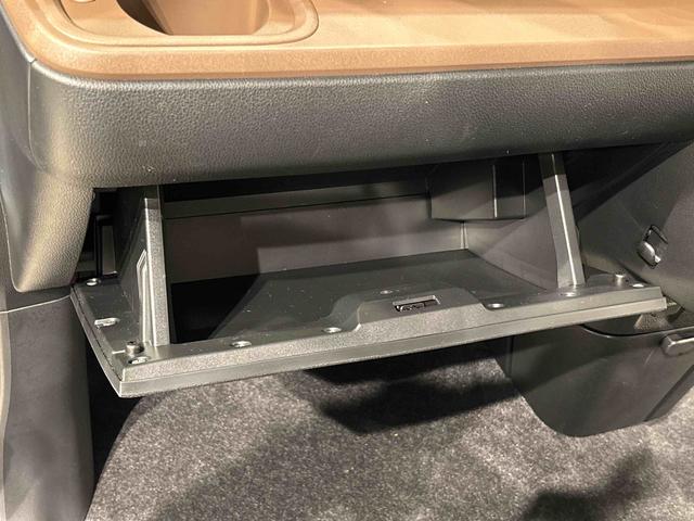 ムーヴキャンバスセオリーＧＬＥＤオートライト・フォグランプ　電動パーキングブレーキ　プッシュボタンスタート　セキュリティアラーム　バックカメラ　両側パワースライドドアウエルカムオープン機能　オート電動格納式ドアミラー（広島県）の中古車