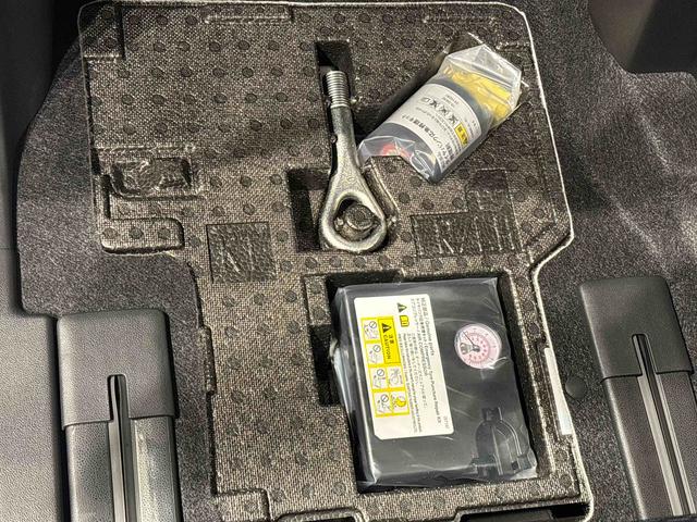 タントカスタムRSLEDオートライト パワースライドドアウェルカムオープン機能 電動パーキングブレーキ 運転席助手席シートヒーター アルミホイール キーフリーシステム オート電動格納式ドアミラー(広島県)の中古車