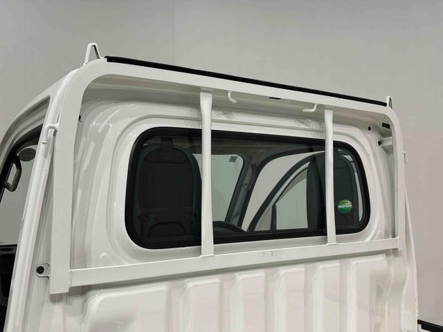 ハイゼットトラックスタンダード マニュアルレベリング機能付ハロゲンヘッドランプハロゲンフォグランプ AM・FMラジオ マニュアルエアコン ガードフレーム スペアタイヤ バッテリーカバー パートタイム4WD マルチユーティリティーフック ドリンクホルダー(広島県)の中古車