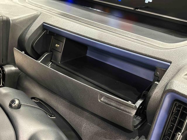 タントカスタムＸスタイルセレクション　ナビ　ＥＴＣ　ドラレコバックカメラ　オートエアコン　ステアリングスイッチ　ＬＥＤオートライト　パワースライドドアウェルカムオープン機能　電動格納式ドアミラー　助手席イージークローザー　アルミホイール　キーフリーシステム（広島県）の中古車