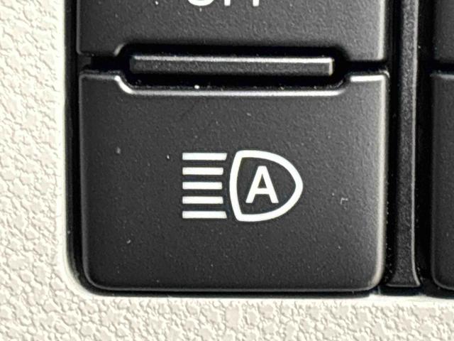 ミライースＸ　リミテッドＳＡIIIナビ　バックカメラ　ドラレコ　ＥＴＣ　ＬＥＤヘッドランプ　セキュリティアラーム　コーナーセンサー　ホイールキャップ　キーレスエントリー　電動格納式ドアミラー　ショツピングフック　マニュアルエアコン（広島県）の中古車