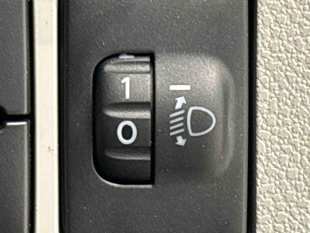 ミライースＸ　リミテッドＳＡIIIナビ　バックカメラ　ドラレコ　ＥＴＣ　ＬＥＤヘッドランプ　セキュリティアラーム　コーナーセンサー　ホイールキャップ　キーレスエントリー　電動格納式ドアミラー　ショツピングフック　マニュアルエアコン（広島県）の中古車