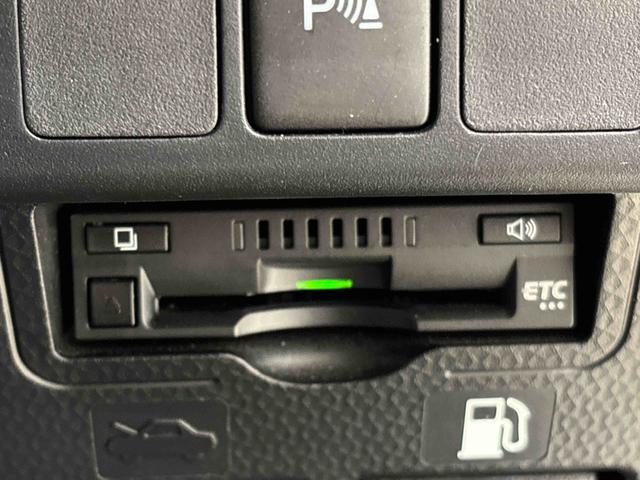 トールカスタムＧＬＥＤヘッドランプ・フォグランプ　　１４インチアルミホイール　オートライト　プッシュボタンスタート　クルーズコントロール　　コーナーセンサー　パワースライドドア　キーフリーシステム（広島県）の中古車