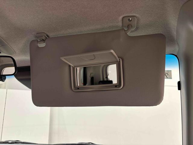 トールカスタムＧＬＥＤヘッドランプ・フォグランプ　　１４インチアルミホイール　オートライト　プッシュボタンスタート　クルーズコントロール　　コーナーセンサー　パワースライドドア　キーフリーシステム（広島県）の中古車