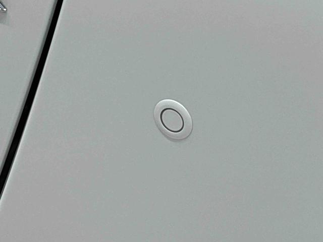 トールカスタムＧＬＥＤヘッドランプ・フォグランプ　　１４インチアルミホイール　オートライト　プッシュボタンスタート　クルーズコントロール　　コーナーセンサー　パワースライドドア　キーフリーシステム（広島県）の中古車