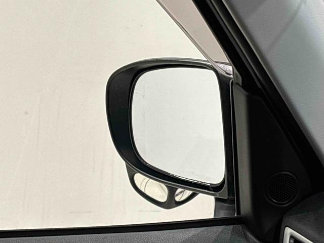 トールカスタムＧＬＥＤヘッドランプ・フォグランプ　　１４インチアルミホイール　オートライト　プッシュボタンスタート　クルーズコントロール　　コーナーセンサー　パワースライドドア　キーフリーシステム（広島県）の中古車