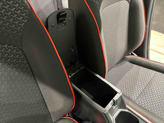 ロッキーＸ　ＨＥＶ　ナビ　バックモニター　ＥＴＣ　ドラレコ付きオートエアコン　電動パーキングブレーキ　サイドエアバック　ＬＥＤヘッドランプ　アクティブマルチインフォメーションメーター　アルミホイール　オートライト　プッシュボタンスタート　キーフリーシステム（広島県）の中古車