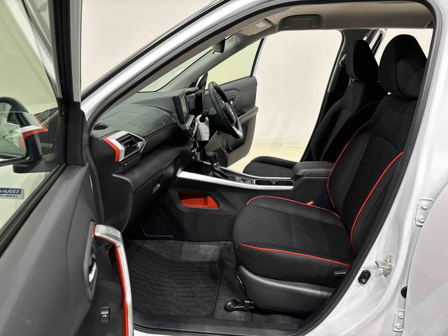 ロッキーＸ　ＨＥＶ　ナビ　バックモニター　ＥＴＣ　ドラレコ付きオートエアコン　電動パーキングブレーキ　サイドエアバック　ＬＥＤヘッドランプ　アクティブマルチインフォメーションメーター　アルミホイール　オートライト　プッシュボタンスタート　キーフリーシステム（広島県）の中古車