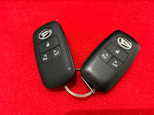 ムーヴキャンバスストライプスG キーフリーシステム ステアリングスイッチLEDオートライト・フォグランプ 電動パーキングブレーキ プッシュボタンスタート セキュリティアラーム バックカメラ 両側パワースライドドアウエルカムオープン機能 オート電動格納式ドアミラー(広島県)の中古車