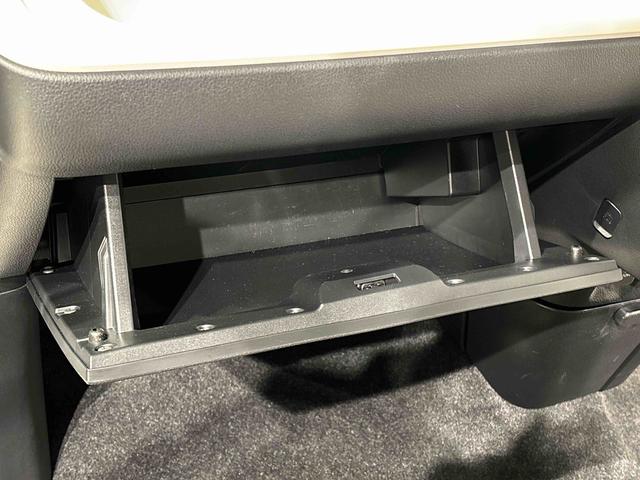 ムーヴキャンバスストライプスＧ　バックモニター対応　電動パーキングブレーキＬＥＤオートライト・フォグランプ　電動パーキングブレーキ　プッシュボタンスタート　セキュリティアラーム　バックカメラ　両側パワースライドドアウエルカムオープン機能　オート電動格納式ドアミラー（広島県）の中古車