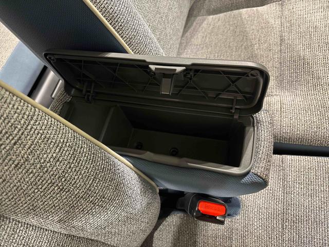 ムーヴキャンバスストライプスＧ　両側電動スライドドア　衝突回避支援システムＬＥＤオートライト・フォグランプ　電動パーキングブレーキ　プッシュボタンスタート　セキュリティアラーム　バックカメラ　両側パワースライドドアウエルカムオープン機能　オート電動格納式ドアミラー（広島県）の中古車