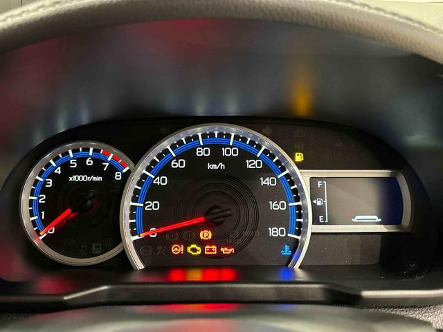 トールカスタムＧＬＥＤヘッドランプ・フォグランプ　　アルミホイール　オートライト　プッシュボタンスタート　クルーズコントロール　　コーナーセンサー　パワースライドドア　キーフリーシステム（広島県）の中古車