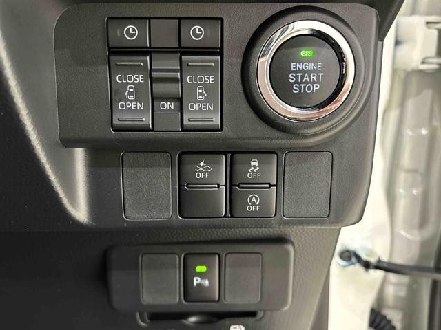 トールカスタムＧＬＥＤヘッドランプ・フォグランプ　　アルミホイール　オートライト　プッシュボタンスタート　クルーズコントロール　　コーナーセンサー　パワースライドドア　キーフリーシステム（広島県）の中古車