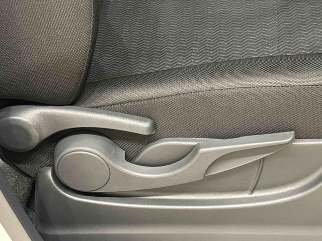 トールカスタムＧＬＥＤヘッドランプ・フォグランプ　　アルミホイール　オートライト　プッシュボタンスタート　クルーズコントロール　　コーナーセンサー　パワースライドドア　キーフリーシステム（広島県）の中古車