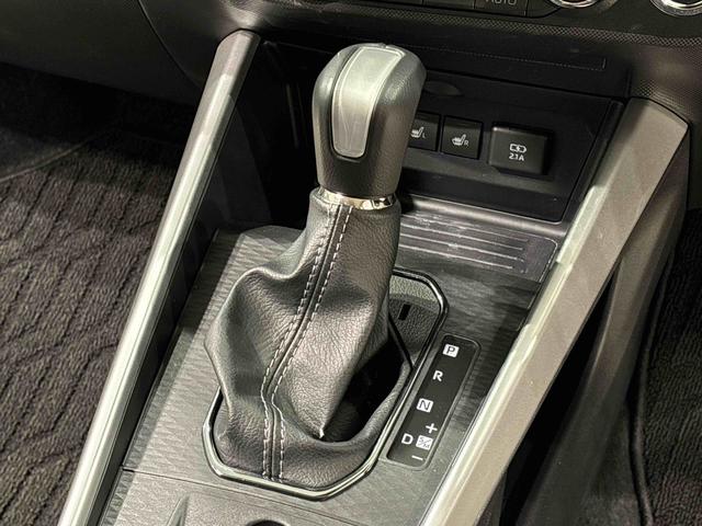 ロッキープレミアムG4WD LEDヘッドランプ・フォグランプ 全車速追従機能付アダプティブクルーズコントロール レーンキープコントロール アルミホイール シートヒーター(広島県)の中古車