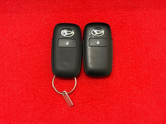 ロッキープレミアムG4WD LEDヘッドランプ・フォグランプ 全車速追従機能付アダプティブクルーズコントロール レーンキープコントロール アルミホイール シートヒーター(広島県)の中古車