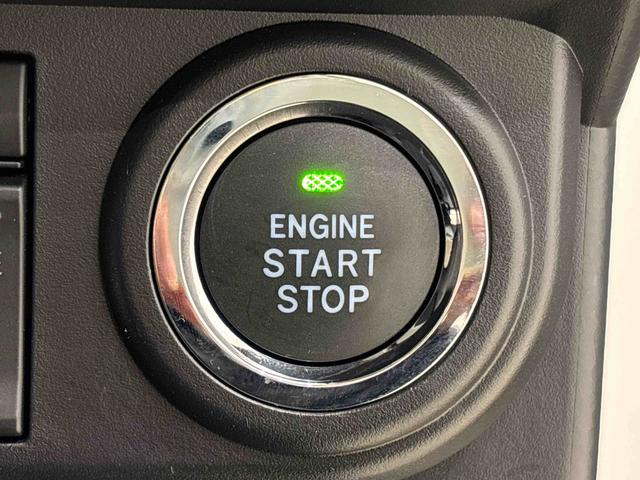 トールカスタムＧ　９インチディスプレイオーディオ　キーフリーバックモニター　電動パーキングブレーキ　後席両側パワースライドドア　オートライト　ＬＥＤヘッドライト・フォグランプ　純正アルミホイール　アイドリングストップ機能（広島県）の中古車