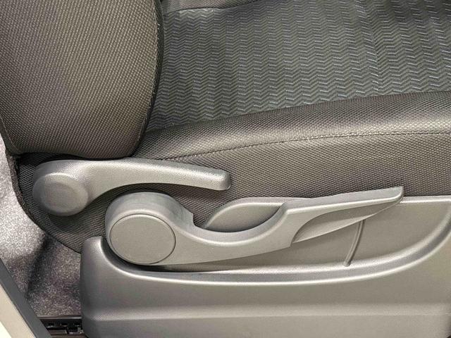 トールカスタムＧ　９インチディスプレイオーディオ　キーフリーバックモニター　電動パーキングブレーキ　後席両側パワースライドドア　オートライト　ＬＥＤヘッドライト・フォグランプ　純正アルミホイール　アイドリングストップ機能（広島県）の中古車