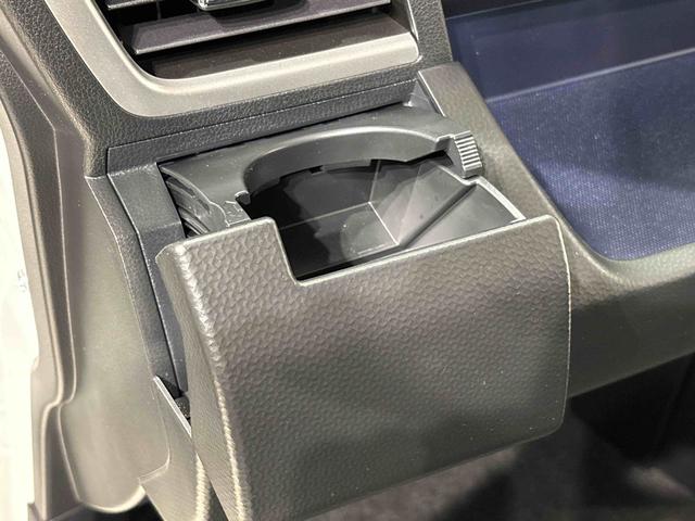 トールカスタムＧ　９インチディスプレイオーディオ　キーフリーバックモニター　電動パーキングブレーキ　後席両側パワースライドドア　オートライト　ＬＥＤヘッドライト・フォグランプ　純正アルミホイール　アイドリングストップ機能（広島県）の中古車