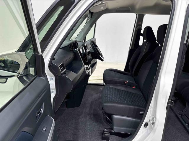 トールカスタムＧ　９インチディスプレイオーディオ　キーフリーバックモニター　電動パーキングブレーキ　後席両側パワースライドドア　オートライト　ＬＥＤヘッドライト・フォグランプ　純正アルミホイール　アイドリングストップ機能（広島県）の中古車