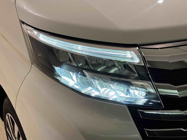 トールカスタムＧ　９インチディスプレイオーディオ　キーフリーバックモニター　電動パーキングブレーキ　後席両側パワースライドドア　オートライト　ＬＥＤヘッドライト・フォグランプ　純正アルミホイール　アイドリングストップ機能（広島県）の中古車