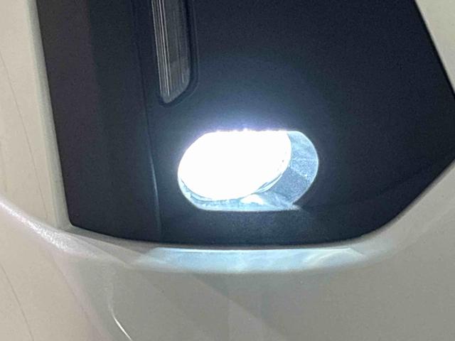 トールカスタムＧ　９インチディスプレイオーディオ　キーフリーバックモニター　電動パーキングブレーキ　後席両側パワースライドドア　オートライト　ＬＥＤヘッドライト・フォグランプ　純正アルミホイール　アイドリングストップ機能（広島県）の中古車