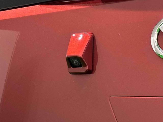 ミライースX SAIII LEDオートライト バックカメラ キーレスLEDヘッドランプ セキュリティアラーム コーナーセンサー 14インチフルホイールキャップ キーレスエントリー 電動格納式ドアミラー ショツピングフック マニュアルエアコン(広島県)の中古車