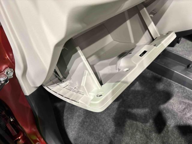 ミライースX SAIII LEDオートライト バックカメラ キーレスLEDヘッドランプ セキュリティアラーム コーナーセンサー 14インチフルホイールキャップ キーレスエントリー 電動格納式ドアミラー ショツピングフック マニュアルエアコン(広島県)の中古車