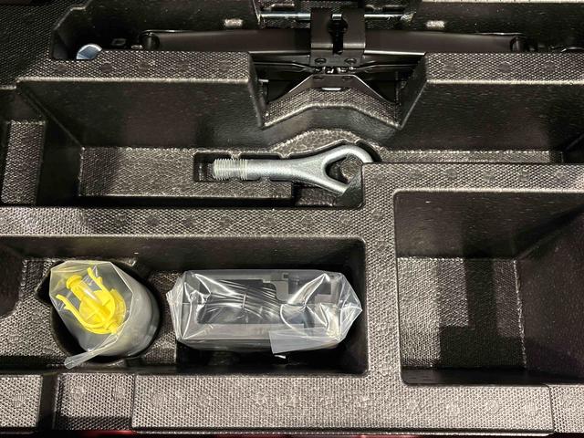 ミライースX SAIII LEDオートライト バックカメラ キーレスLEDヘッドランプ セキュリティアラーム コーナーセンサー 14インチフルホイールキャップ キーレスエントリー 電動格納式ドアミラー ショツピングフック マニュアルエアコン(広島県)の中古車