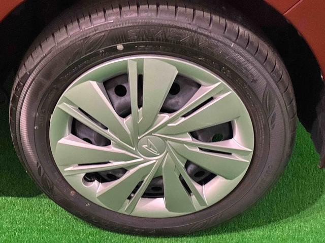 ミライースX SAIII LEDオートライト バックカメラ キーレスLEDヘッドランプ セキュリティアラーム コーナーセンサー 14インチフルホイールキャップ キーレスエントリー 電動格納式ドアミラー ショツピングフック マニュアルエアコン(広島県)の中古車