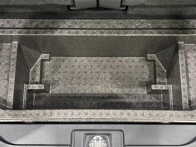 タントカスタムＲＳ　バックモニター対応　電動パーキングブレーキＬＥＤオートライト　パワースライドドアウェルカムオープン機能　オート電動格納式ドアミラー　助手席ロングスライド　助手席イージークローザー　アルミホイール　キーフリーシステム（広島県）の中古車