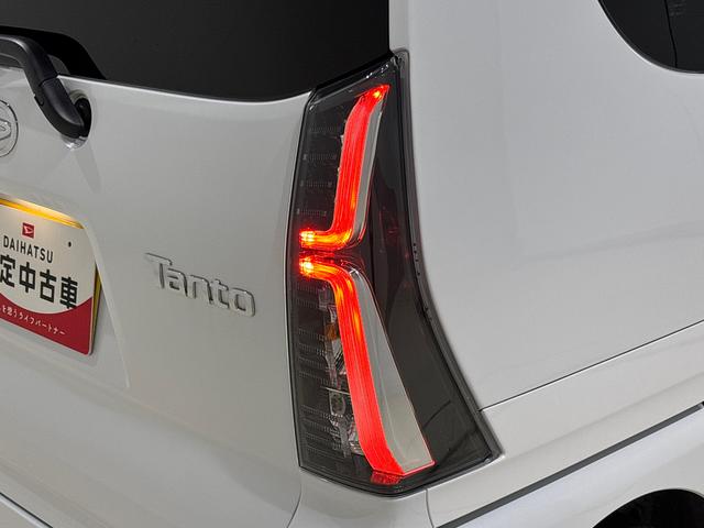 タントカスタムＲＳ　バックモニター対応　電動パーキングブレーキＬＥＤオートライト　パワースライドドアウェルカムオープン機能　オート電動格納式ドアミラー　助手席ロングスライド　助手席イージークローザー　アルミホイール　キーフリーシステム（広島県）の中古車