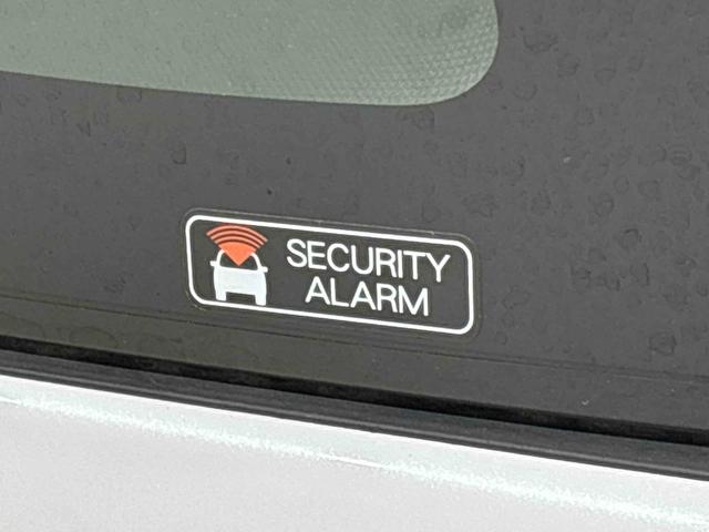 ムーヴキャンバスストライプスＧターボＬＥＤオートライト・フォグランプ　電動パーキングブレーキ　プッシュボタンスタート　セキュリティアラーム　バックカメラ　両側パワースライドドアウエルカムオープン機能　オート電動格納式ドアミラー（広島県）の中古車