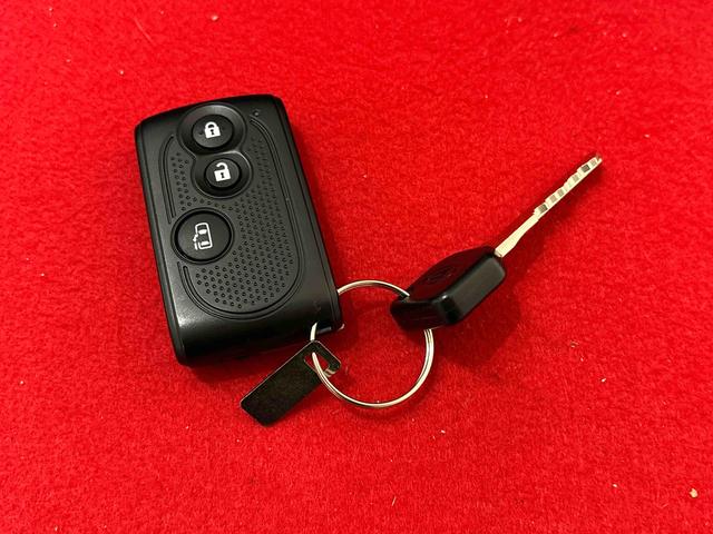 タントＸ　ＳＡ　純正ナビゲーション　オートライト　キーフリー両側スライド片側電動スライドドア　運転席シートリフター　チルトステアリング　格納式リヤドアサンシェード（広島県）の中古車